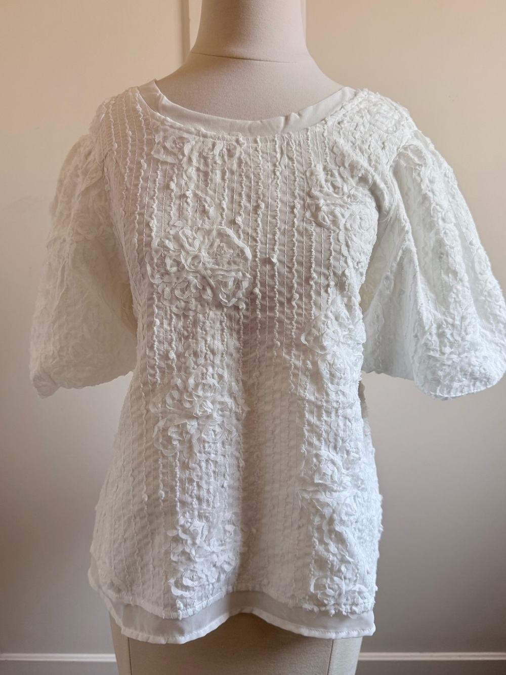 White Textured Floral Puff-Sleeve Top
